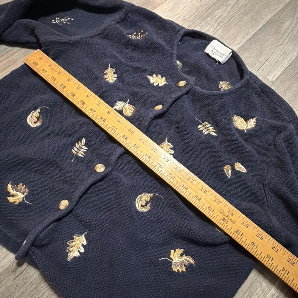 Vtg CHRISTOPHER & BANKS Navy Embroidered Nuts and Leaves M? Button Up Cardigan - Picture 5 of 8